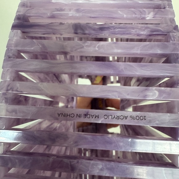 Cult Gaia Acrylic Ark Clutch Bag Purse Lavender HTF Excellent condition - Picture 5 of 6